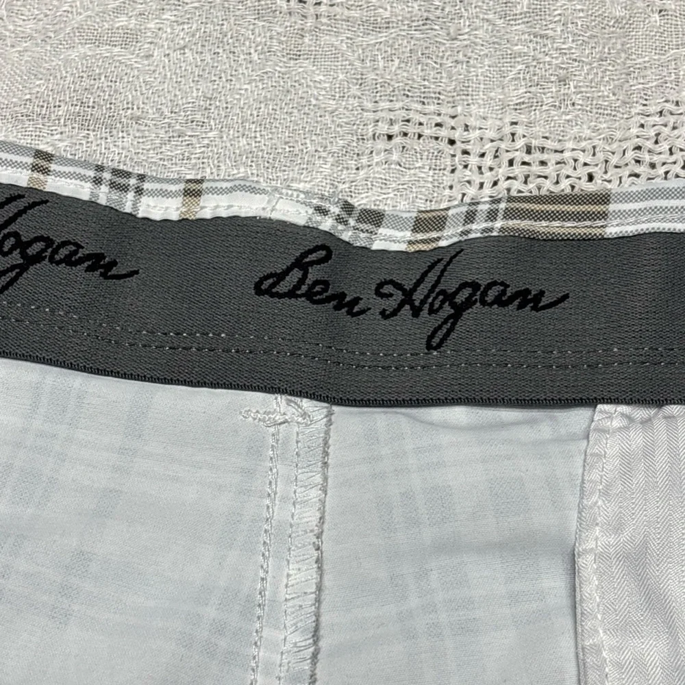 Ben Hogan golf chino Shorts Mens 38 Flat Front white Brown‎ Plaid